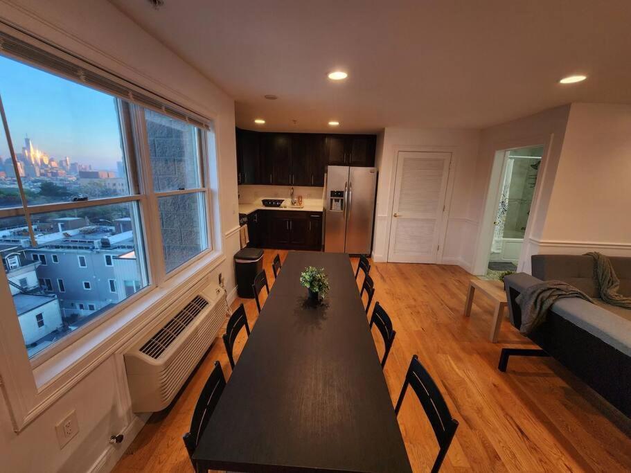 Luxurious 2 Bed ! Mins To Nyc! Daire Union City Dış mekan fotoğraf