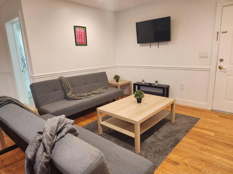 Luxurious 2 Bed ! Mins To Nyc! Daire Union City Dış mekan fotoğraf