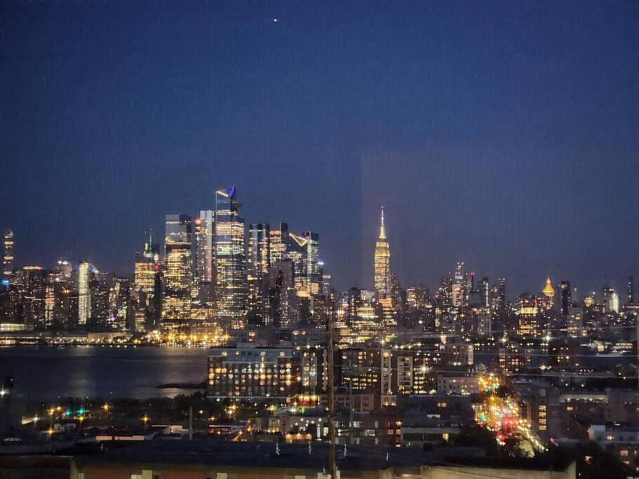 Luxurious 2 Bed ! Mins To Nyc! Daire Union City Dış mekan fotoğraf
