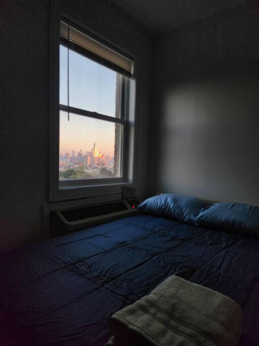 Luxurious 2 Bed ! Mins To Nyc! Daire Union City Dış mekan fotoğraf